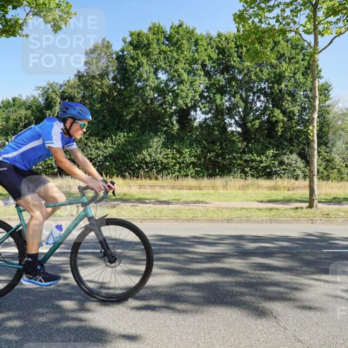 09.08.2026 - GEWOBA Citytriathlon Bremen Michael Burmester http://msf.ph/oto/9958640 09.08.2026 10:55:18 Radfahren 53, 123, 169, 187, 237, 471, 527 meine-sportfotos.de
