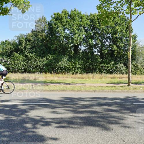 09.08.2026 - GEWOBA Citytriathlon Bremen Michael Burmester http://msf.ph/oto/9958646 09.08.2026 10:55:30 Radfahren 123, 237, 488, 527 meine-sportfotos.de