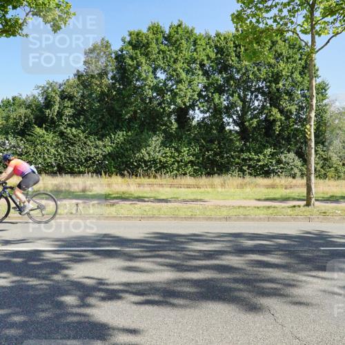09.08.2026 - GEWOBA Citytriathlon Bremen Michael Burmester http://msf.ph/oto/9958648 09.08.2026 10:55:33 Radfahren 237, 426, 440, 488, 527 meine-sportfotos.de