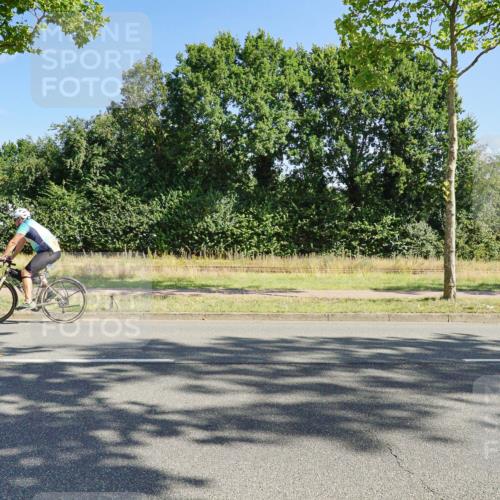 09.08.2026 - GEWOBA Citytriathlon Bremen Michael Burmester http://msf.ph/oto/9958672 09.08.2026 10:56:19 Radfahren 55, 61, 67, 163, 225 meine-sportfotos.de