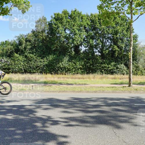 09.08.2026 - GEWOBA Citytriathlon Bremen Michael Burmester http://msf.ph/oto/9958724 09.08.2026 10:59:31 Radfahren 245 meine-sportfotos.de