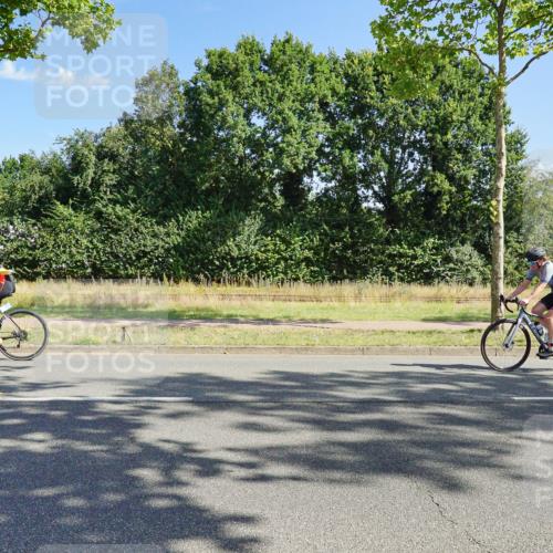 09.08.2026 - GEWOBA Citytriathlon Bremen Michael Burmester http://msf.ph/oto/9958726 09.08.2026 10:59:42 Radfahren  meine-sportfotos.de