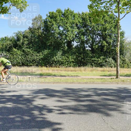 09.08.2026 - GEWOBA Citytriathlon Bremen Michael Burmester http://msf.ph/oto/9958728 09.08.2026 10:59:46 Radfahren  meine-sportfotos.de