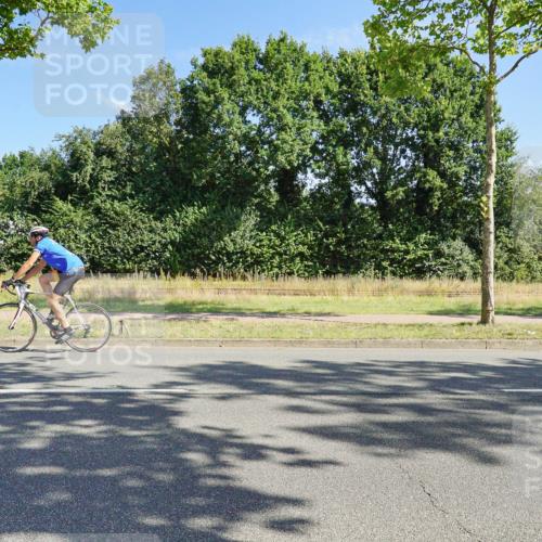 09.08.2026 - GEWOBA Citytriathlon Bremen Michael Burmester http://msf.ph/oto/9958784 09.08.2026 11:06:09 Radfahren 101, 475 meine-sportfotos.de