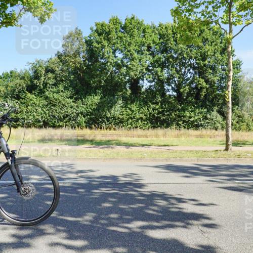 09.08.2026 - GEWOBA Citytriathlon Bremen Michael Burmester http://msf.ph/oto/9958796 09.08.2026 11:30:47 Radfahren  meine-sportfotos.de
