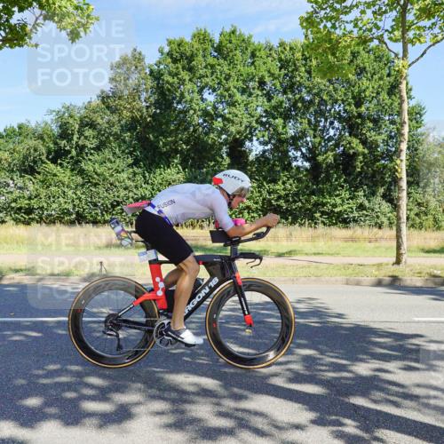 09.08.2026 - GEWOBA Citytriathlon Bremen Michael Burmester http://msf.ph/oto/9958808 09.08.2026 11:59:23 Radfahren 684 meine-sportfotos.de