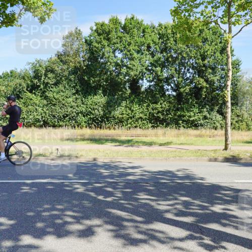 09.08.2026 - GEWOBA Citytriathlon Bremen Michael Burmester http://msf.ph/oto/9958834 09.08.2026 12:04:53 Radfahren 667 meine-sportfotos.de