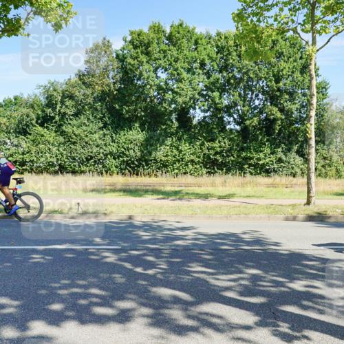 09.08.2026 - GEWOBA Citytriathlon Bremen Michael Burmester http://msf.ph/oto/9958846 09.08.2026 12:05:37 Radfahren 541, 560, 562, 623, 695, 696, 757, 1110 meine-sportfotos.de
