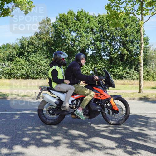 09.08.2026 - GEWOBA Citytriathlon Bremen Michael Burmester http://msf.ph/oto/9958851 09.08.2026 12:05:48 Radfahren 541, 562, 623, 695, 696 meine-sportfotos.de