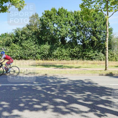 09.08.2026 - GEWOBA Citytriathlon Bremen Michael Burmester http://msf.ph/oto/9958873 09.08.2026 12:07:02 Radfahren 737 meine-sportfotos.de