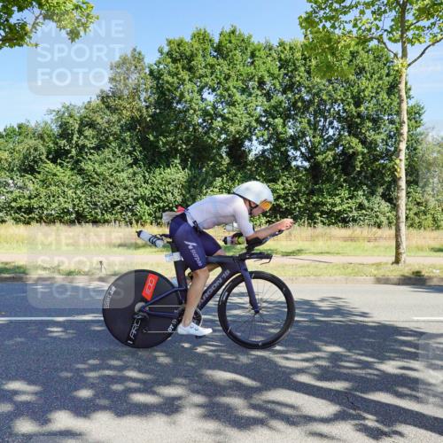 09.08.2026 - GEWOBA Citytriathlon Bremen Michael Burmester http://msf.ph/oto/9958879 09.08.2026 12:07:26 Radfahren 628, 761 meine-sportfotos.de