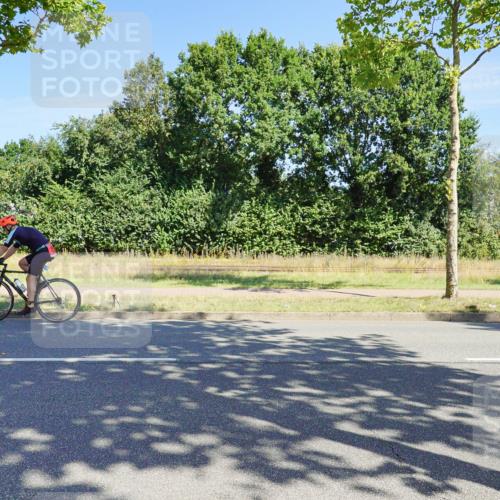 09.08.2026 - GEWOBA Citytriathlon Bremen Michael Burmester http://msf.ph/oto/9958901 09.08.2026 12:08:20 Radfahren 548, 601, 671, 787 meine-sportfotos.de