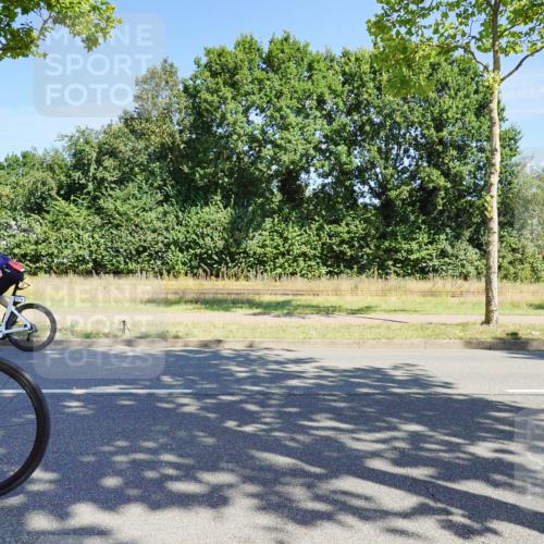09.08.2026 - GEWOBA Citytriathlon Bremen Michael Burmester http://msf.ph/oto/9958905 09.08.2026 12:08:29 Radfahren 548, 558, 601, 602, 620 meine-sportfotos.de