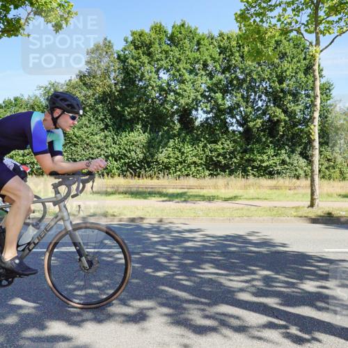 09.08.2026 - GEWOBA Citytriathlon Bremen Michael Burmester http://msf.ph/oto/9958916 09.08.2026 12:08:55 Radfahren 630, 643, 699, 711, 803, 858 meine-sportfotos.de