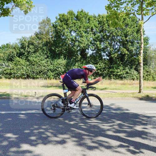 09.08.2026 - GEWOBA Citytriathlon Bremen Michael Burmester http://msf.ph/oto/9958917 09.08.2026 12:08:56 Radfahren 630, 643, 699, 711, 803, 858 meine-sportfotos.de
