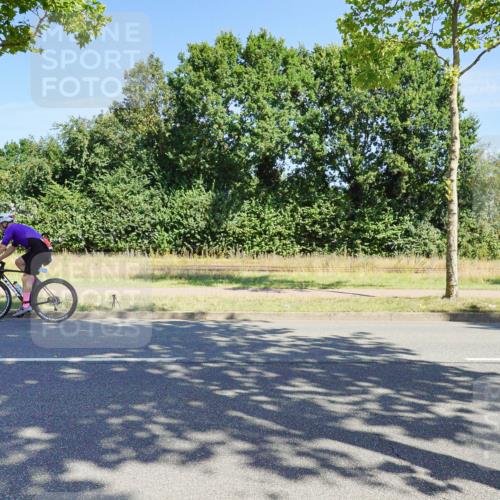 09.08.2026 - GEWOBA Citytriathlon Bremen Michael Burmester http://msf.ph/oto/9958920 09.08.2026 12:09:00 Radfahren 607, 630, 654, 699, 700, 803, 858 meine-sportfotos.de