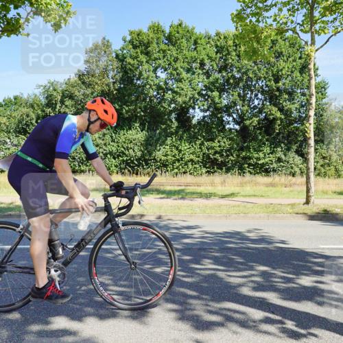 09.08.2026 - GEWOBA Citytriathlon Bremen Michael Burmester http://msf.ph/oto/9958928 09.08.2026 12:09:11 Radfahren 607, 629, 654, 675, 699, 700, 1121 meine-sportfotos.de