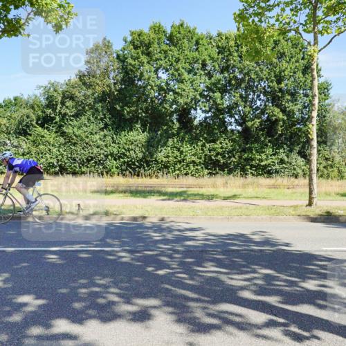 09.08.2026 - GEWOBA Citytriathlon Bremen Michael Burmester http://msf.ph/oto/9958942 09.08.2026 12:09:43 Radfahren 570, 578, 597, 674, 702 meine-sportfotos.de