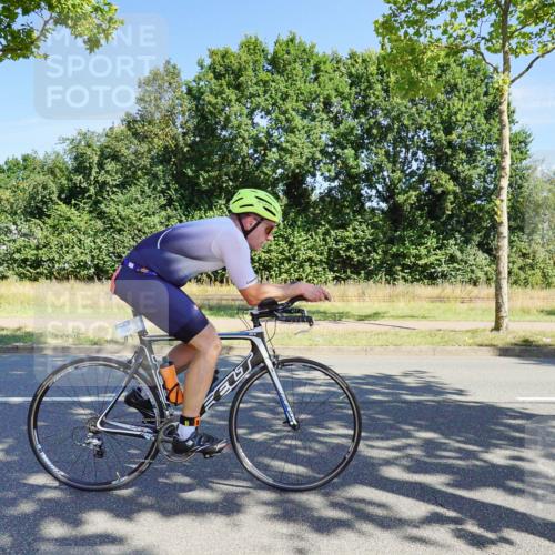 09.08.2026 - GEWOBA Citytriathlon Bremen Michael Burmester http://msf.ph/oto/9958945 09.08.2026 12:09:50 Radfahren 578, 635, 674, 702, 718, 770 meine-sportfotos.de