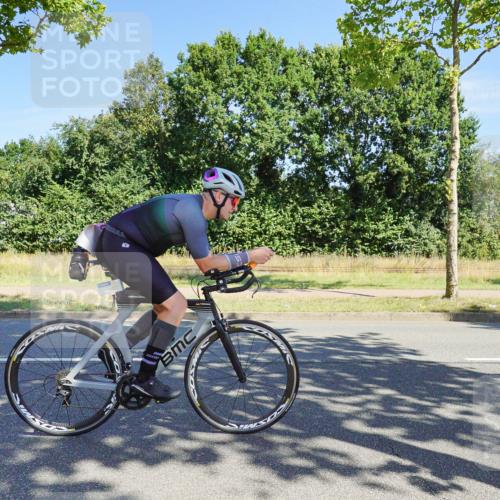 09.08.2026 - GEWOBA Citytriathlon Bremen Michael Burmester http://msf.ph/oto/9958950 09.08.2026 12:10:04 Radfahren 619, 633, 635, 688, 718, 729, 770, 774, 1002 meine-sportfotos.de
