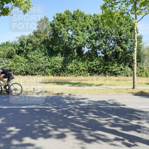09.08.2026 - GEWOBA Citytriathlon Bremen Michael Burmester http://msf.ph/oto/9958954 09.08.2026 12:10:09 Radfahren 619, 633, 688, 729, 770, 774, 1002 meine-sportfotos.de