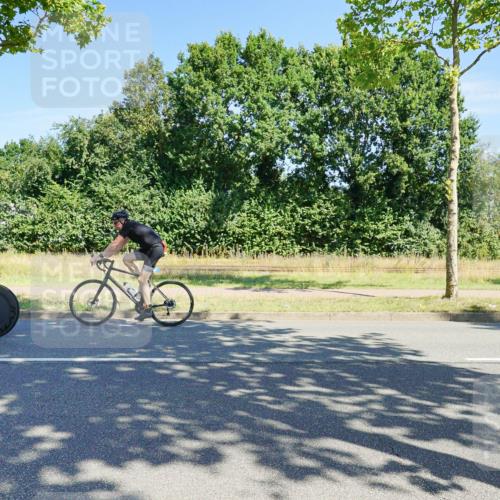 09.08.2026 - GEWOBA Citytriathlon Bremen Michael Burmester http://msf.ph/oto/9958959 09.08.2026 12:10:16 Radfahren 619, 633, 688, 729, 1002 meine-sportfotos.de