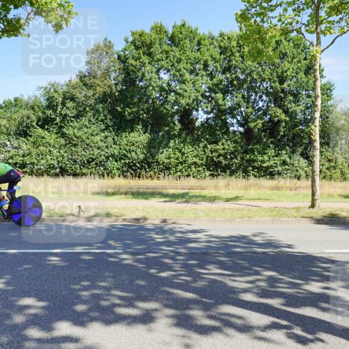 09.08.2026 - GEWOBA Citytriathlon Bremen Michael Burmester http://msf.ph/oto/9958964 09.08.2026 12:10:23 Radfahren 688, 776 meine-sportfotos.de