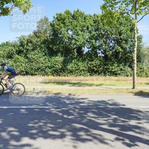 09.08.2026 - GEWOBA Citytriathlon Bremen Michael Burmester http://msf.ph/oto/9958971 09.08.2026 12:10:38 Radfahren 563, 776 meine-sportfotos.de