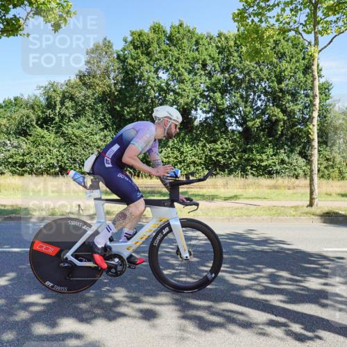 09.08.2026 - GEWOBA Citytriathlon Bremen Michael Burmester http://msf.ph/oto/9958993 09.08.2026 12:11:12 Radfahren 587, 588, 641, 652, 690, 698, 743, 767, 789, 801, 810, 831, 854 meine-sportfotos.de