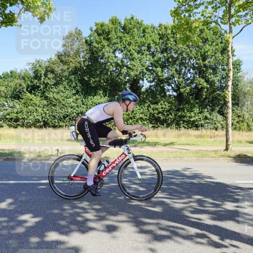09.08.2026 - GEWOBA Citytriathlon Bremen Michael Burmester http://msf.ph/oto/9958995 09.08.2026 12:11:17 Radfahren 112, 588, 641, 698, 703, 767, 789, 801, 854 meine-sportfotos.de