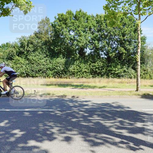 09.08.2026 - GEWOBA Citytriathlon Bremen Michael Burmester http://msf.ph/oto/9959007 09.08.2026 12:11:38 Radfahren 540, 549, 666, 691, 692, 712, 732, 862, 1153 meine-sportfotos.de