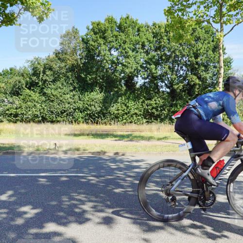 09.08.2026 - GEWOBA Citytriathlon Bremen Michael Burmester http://msf.ph/oto/9959016 09.08.2026 12:11:45 Radfahren 549, 631, 642, 660, 676, 691, 692, 712, 732, 862 meine-sportfotos.de