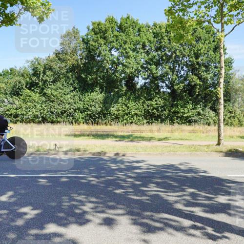 09.08.2026 - GEWOBA Citytriathlon Bremen Michael Burmester http://msf.ph/oto/9959018 09.08.2026 12:11:47 Radfahren 549, 631, 642, 660, 676, 691, 712, 732, 862 meine-sportfotos.de