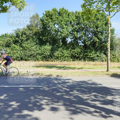 09.08.2026 - GEWOBA Citytriathlon Bremen Michael Burmester http://msf.ph/oto/9959026 09.08.2026 12:11:59 Radfahren 631, 642, 660, 676 meine-sportfotos.de