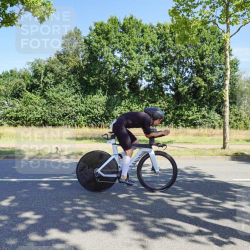 09.08.2026 - GEWOBA Citytriathlon Bremen Michael Burmester http://msf.ph/oto/9959046 09.08.2026 12:12:27 Radfahren 544, 589, 610, 632, 661, 697, 791, 825, 835, 1127, 1131 meine-sportfotos.de