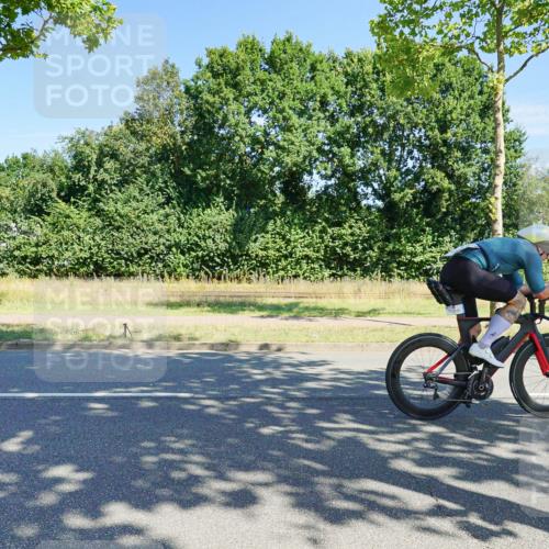09.08.2026 - GEWOBA Citytriathlon Bremen Michael Burmester http://msf.ph/oto/9959047 09.08.2026 12:12:27 Radfahren 544, 589, 610, 632, 661, 697, 791, 825, 835, 1127, 1131 meine-sportfotos.de