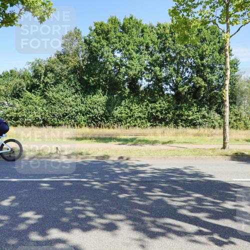 09.08.2026 - GEWOBA Citytriathlon Bremen Michael Burmester http://msf.ph/oto/9959051 09.08.2026 12:12:31 Radfahren 544, 589, 632, 661, 697, 764, 791, 825, 835, 1127, 1131 meine-sportfotos.de