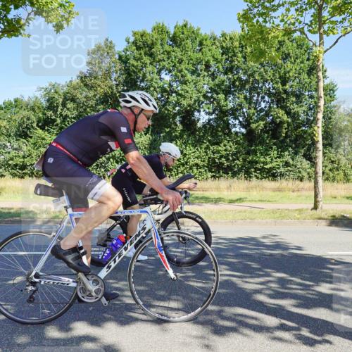 09.08.2026 - GEWOBA Citytriathlon Bremen Michael Burmester http://msf.ph/oto/9959071 09.08.2026 12:13:00 Radfahren 556, 606, 616, 636, 658, 686, 747, 843, 852, 878 meine-sportfotos.de