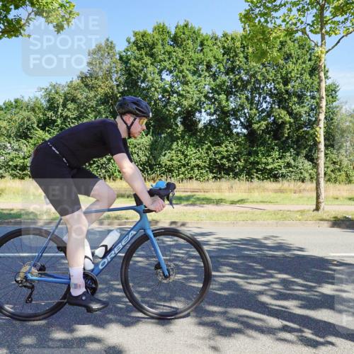 09.08.2026 - GEWOBA Citytriathlon Bremen Michael Burmester http://msf.ph/oto/9959091 09.08.2026 12:13:33 Radfahren 591, 592, 645, 685, 710, 824, 884, 1011, 1116, 1150 meine-sportfotos.de