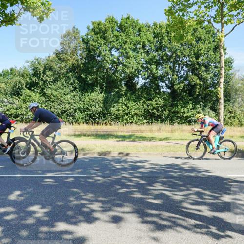 09.08.2026 - GEWOBA Citytriathlon Bremen Michael Burmester http://msf.ph/oto/9959116 09.08.2026 12:14:27 Radfahren 561, 574, 594, 647, 680 meine-sportfotos.de