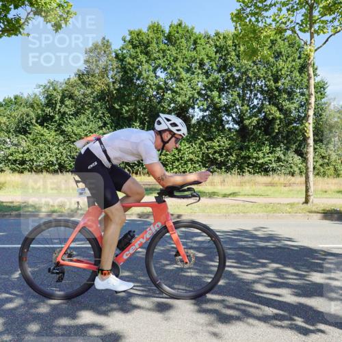 09.08.2026 - GEWOBA Citytriathlon Bremen Michael Burmester http://msf.ph/oto/9959120 09.08.2026 12:14:31 Radfahren 561, 574, 582, 647, 680, 733 meine-sportfotos.de