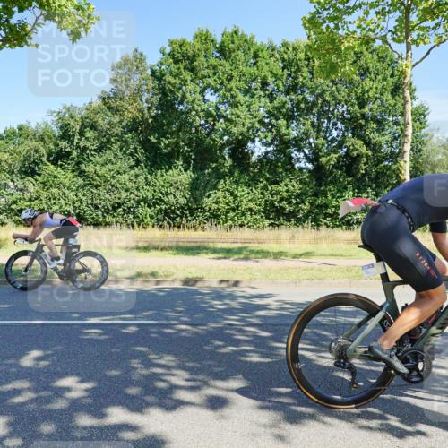 09.08.2026 - GEWOBA Citytriathlon Bremen Michael Burmester http://msf.ph/oto/9959147 09.08.2026 12:15:11 Radfahren 613, 646, 924, 1015, 1016, 1128 meine-sportfotos.de