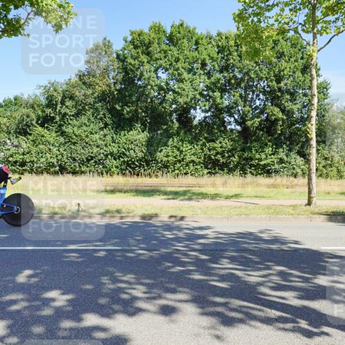 09.08.2026 - GEWOBA Citytriathlon Bremen Michael Burmester http://msf.ph/oto/9959152 09.08.2026 12:15:19 Radfahren 613, 615, 646, 655, 793, 1008, 1016, 1128 meine-sportfotos.de