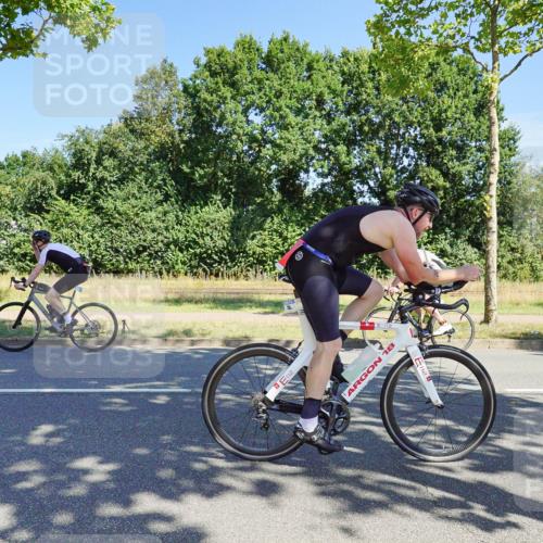09.08.2026 - GEWOBA Citytriathlon Bremen Michael Burmester http://msf.ph/oto/9959169 09.08.2026 12:15:41 Radfahren 735, 765, 880, 1133, 1137 meine-sportfotos.de
