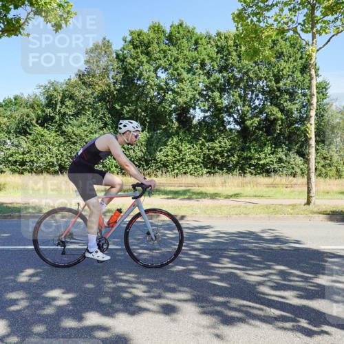09.08.2026 - GEWOBA Citytriathlon Bremen Michael Burmester http://msf.ph/oto/9959175 09.08.2026 12:15:48 Radfahren 730, 765, 875, 880, 883, 1133, 1137 meine-sportfotos.de