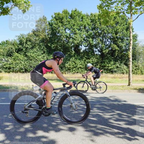 09.08.2026 - GEWOBA Citytriathlon Bremen Michael Burmester http://msf.ph/oto/9959196 09.08.2026 12:16:22 Radfahren 545, 564, 580, 638, 716, 726, 775, 777, 855, 914, 1013, 1117 meine-sportfotos.de