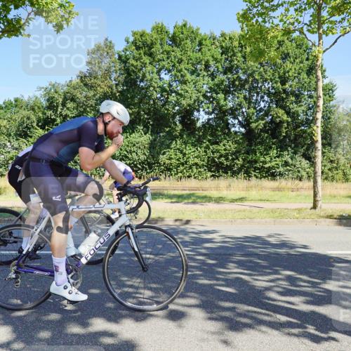 09.08.2026 - GEWOBA Citytriathlon Bremen Michael Burmester http://msf.ph/oto/9959200 09.08.2026 12:16:29 Radfahren 545, 564, 580, 638, 648, 775, 777, 804, 914, 918, 1013, 1138 meine-sportfotos.de