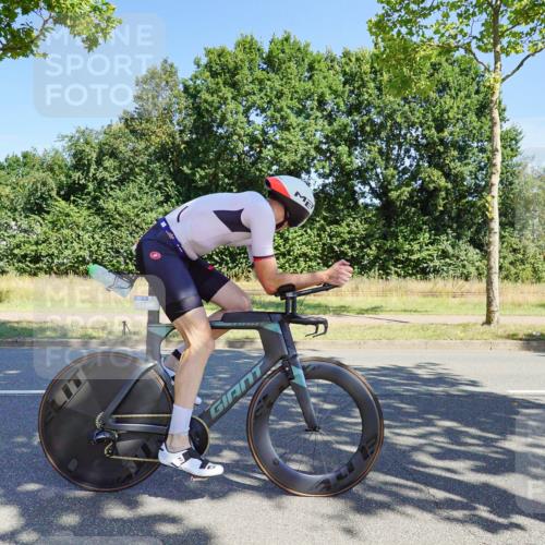 09.08.2026 - GEWOBA Citytriathlon Bremen Michael Burmester http://msf.ph/oto/9959201 09.08.2026 12:16:29 Radfahren 545, 564, 580, 638, 648, 775, 777, 804, 914, 918, 1013, 1138 meine-sportfotos.de