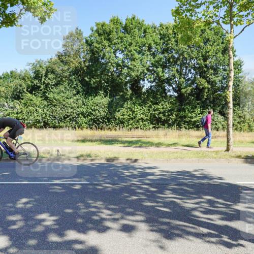 09.08.2026 - GEWOBA Citytriathlon Bremen Michael Burmester http://msf.ph/oto/9959209 09.08.2026 12:16:39 Radfahren 545, 638, 648, 777, 804, 846, 918, 1138 meine-sportfotos.de