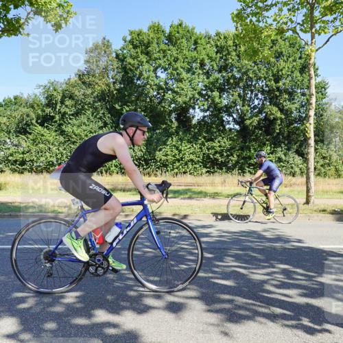 09.08.2026 - GEWOBA Citytriathlon Bremen Michael Burmester http://msf.ph/oto/9959235 09.08.2026 12:17:21 Radfahren 552, 565, 598, 600, 653, 778, 807, 1143, 1158 meine-sportfotos.de